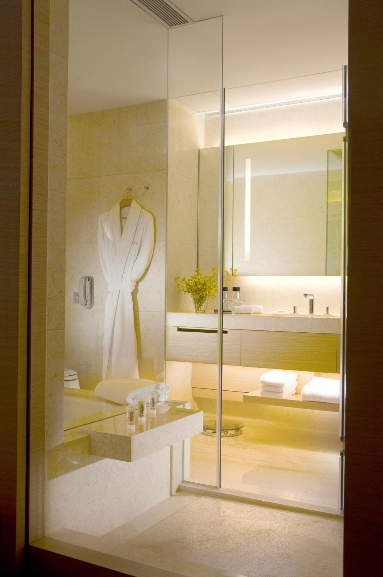 Crowne Plaza Hong Kong Causeway Bay By Ihg Ξενοδοχείο Εξωτερικό φωτογραφία